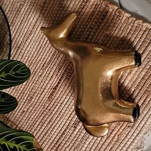 Geometric gilded horse statue